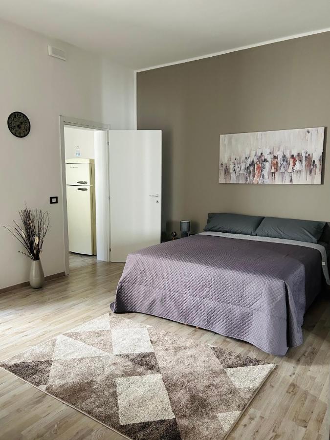 Essential House Apartment Brindisi Luaran gambar