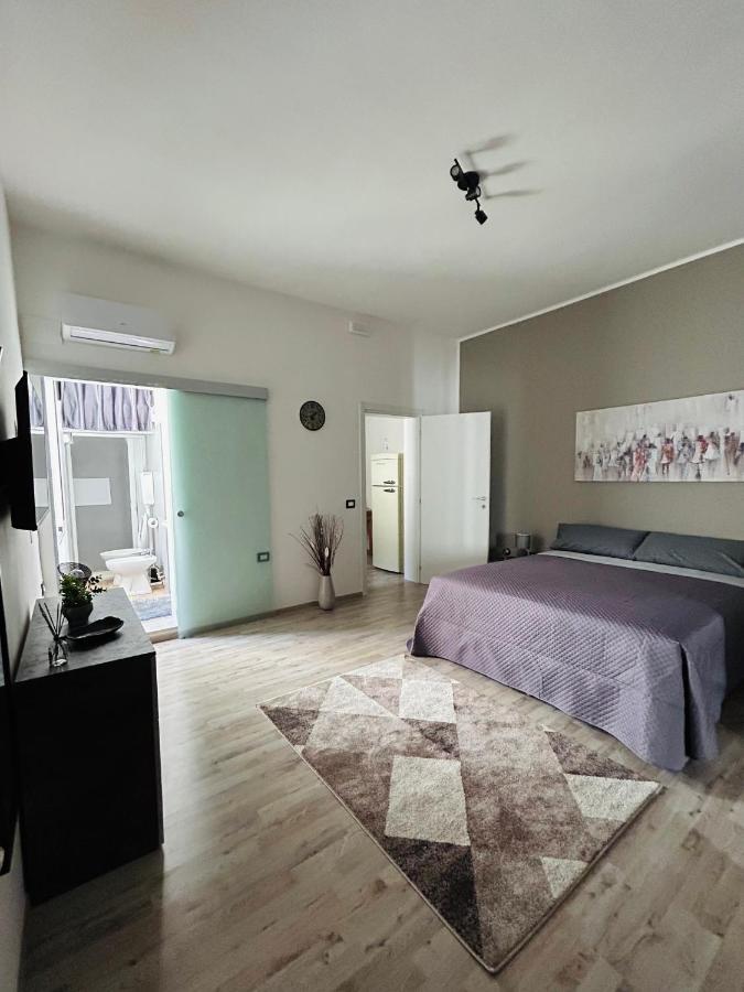 Essential House Apartment Brindisi Luaran gambar