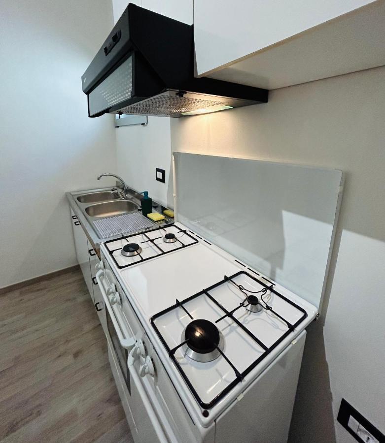 Essential House Apartment Brindisi Luaran gambar